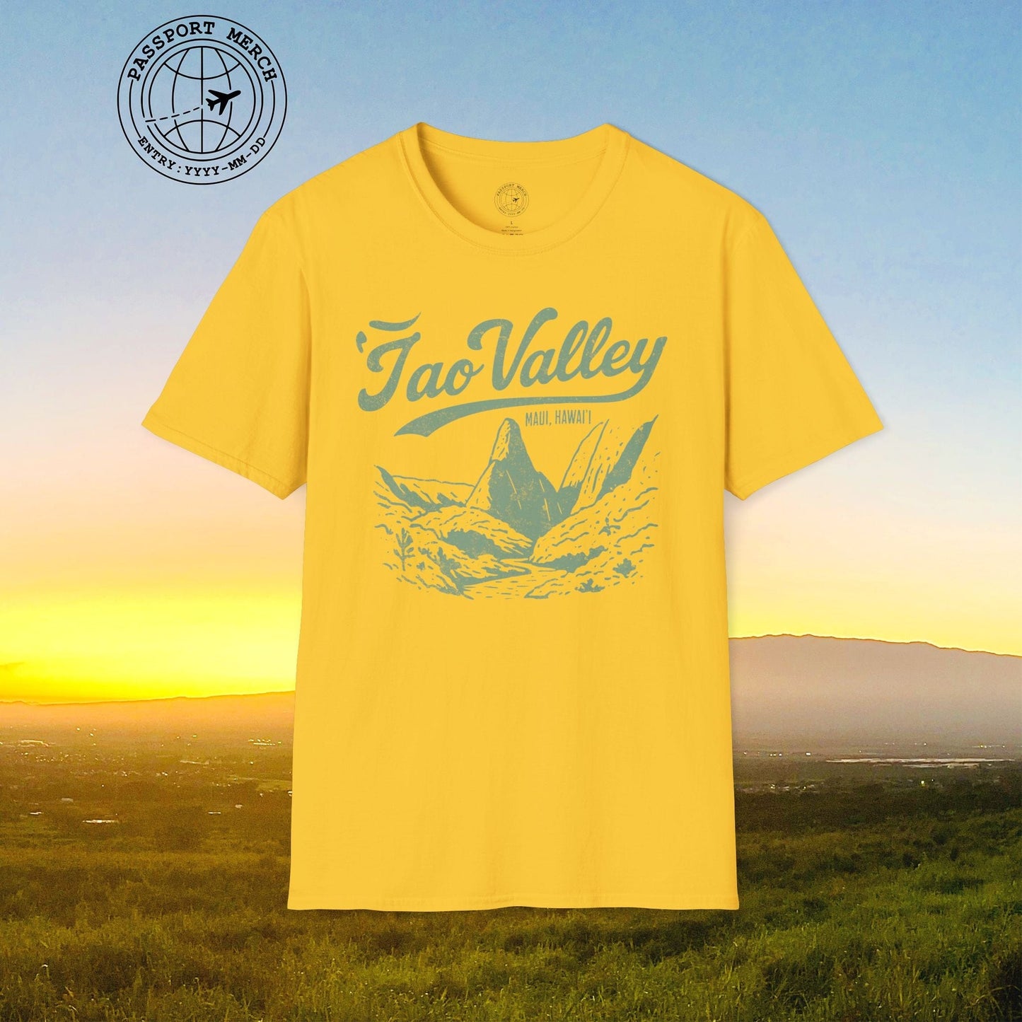 Vintage Iao Valley, Maui, Hawaii T-Shirt