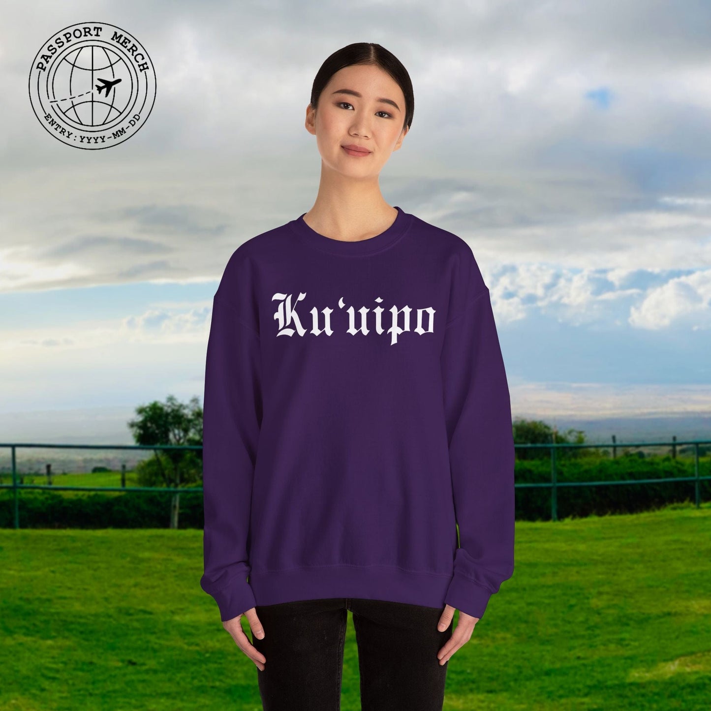 Black and White Ku'uipo (Hawaiian Jewelry Style) Crewneck