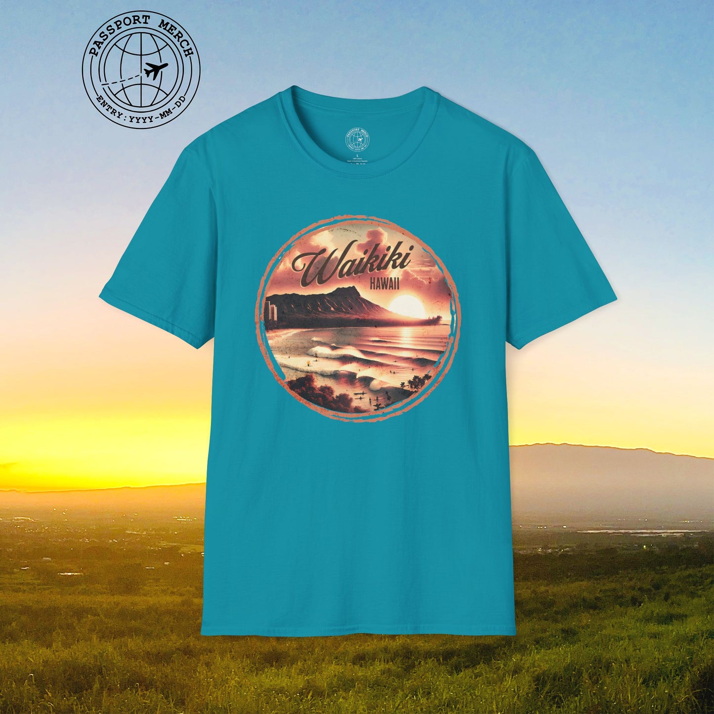 Vintage Nostalgia, Waikiki, Hawaii T-Shirt
