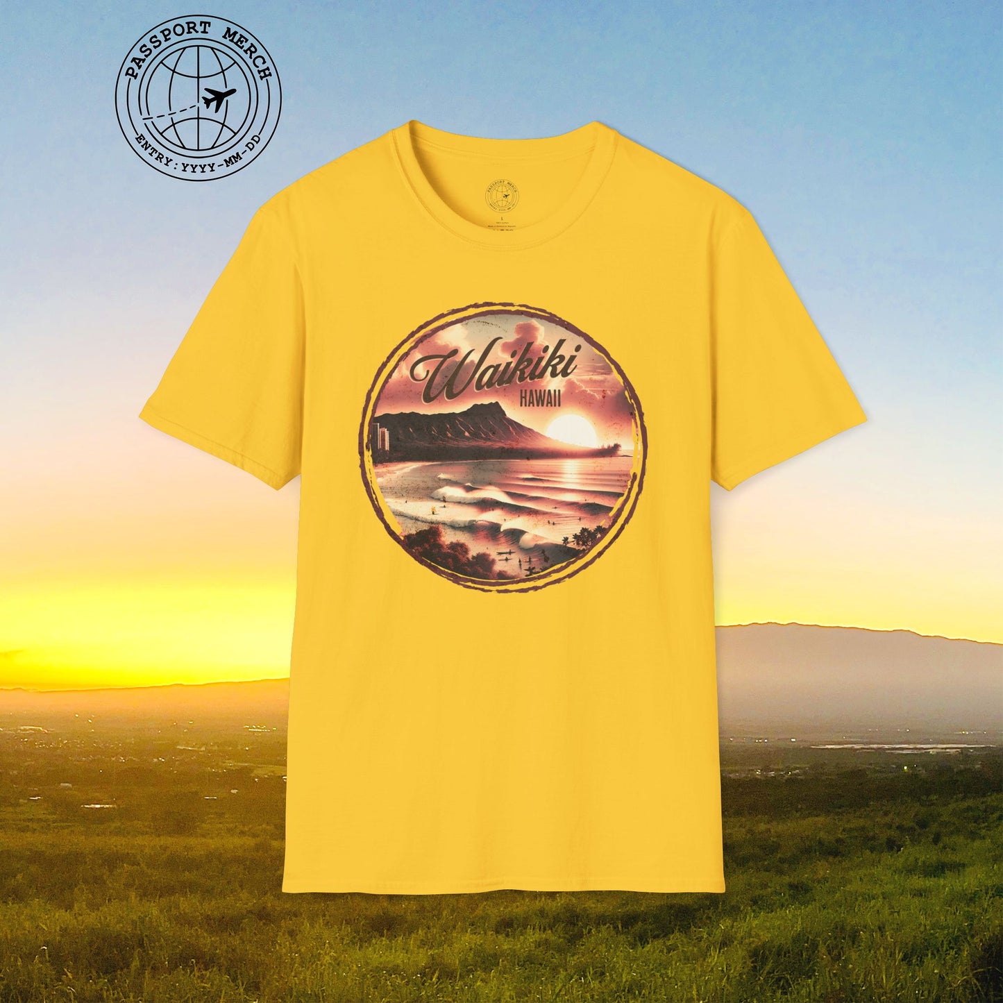 Vintage Nostalgia, Waikiki, Hawaii T-Shirt
