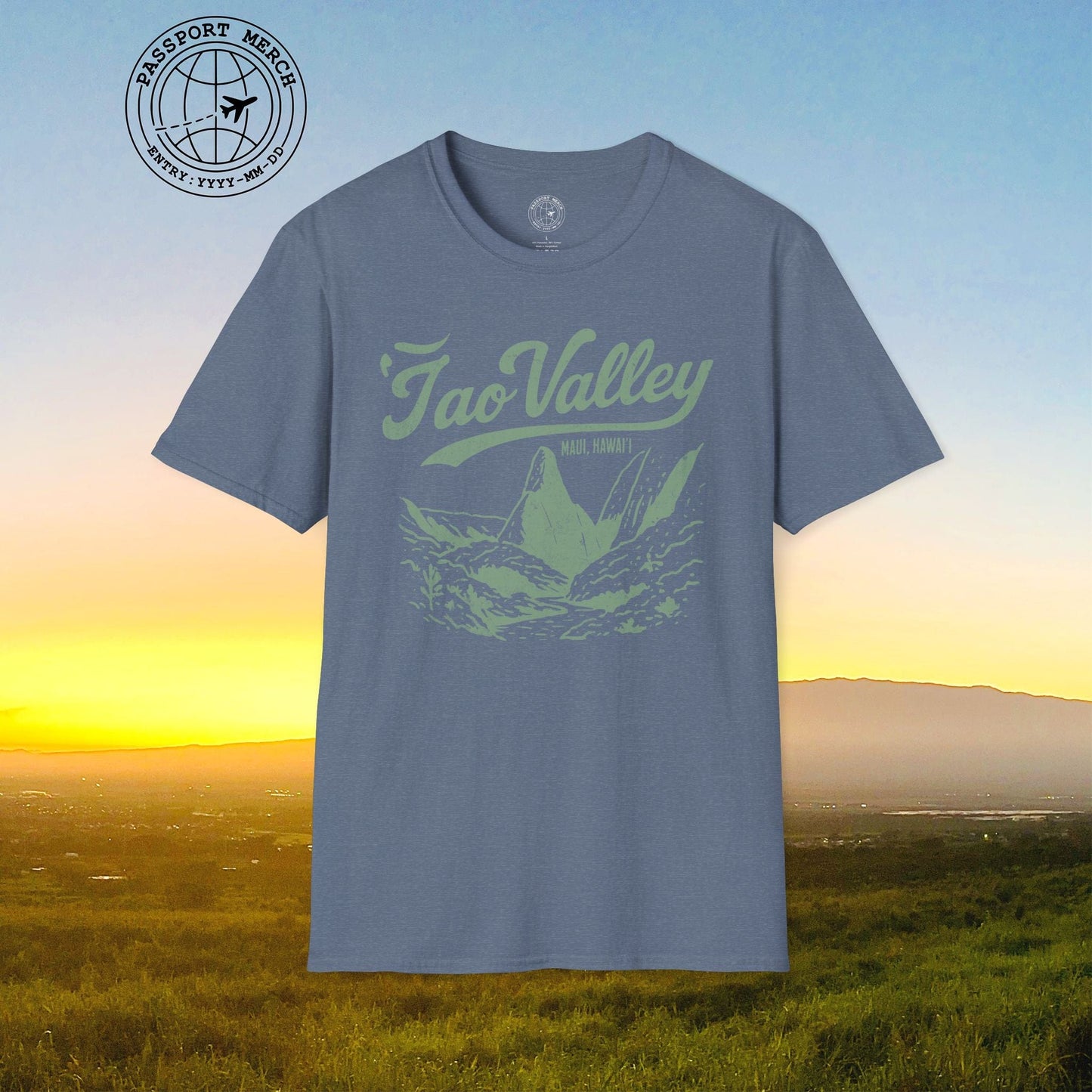 Vintage Iao Valley, Maui, Hawaii T-Shirt