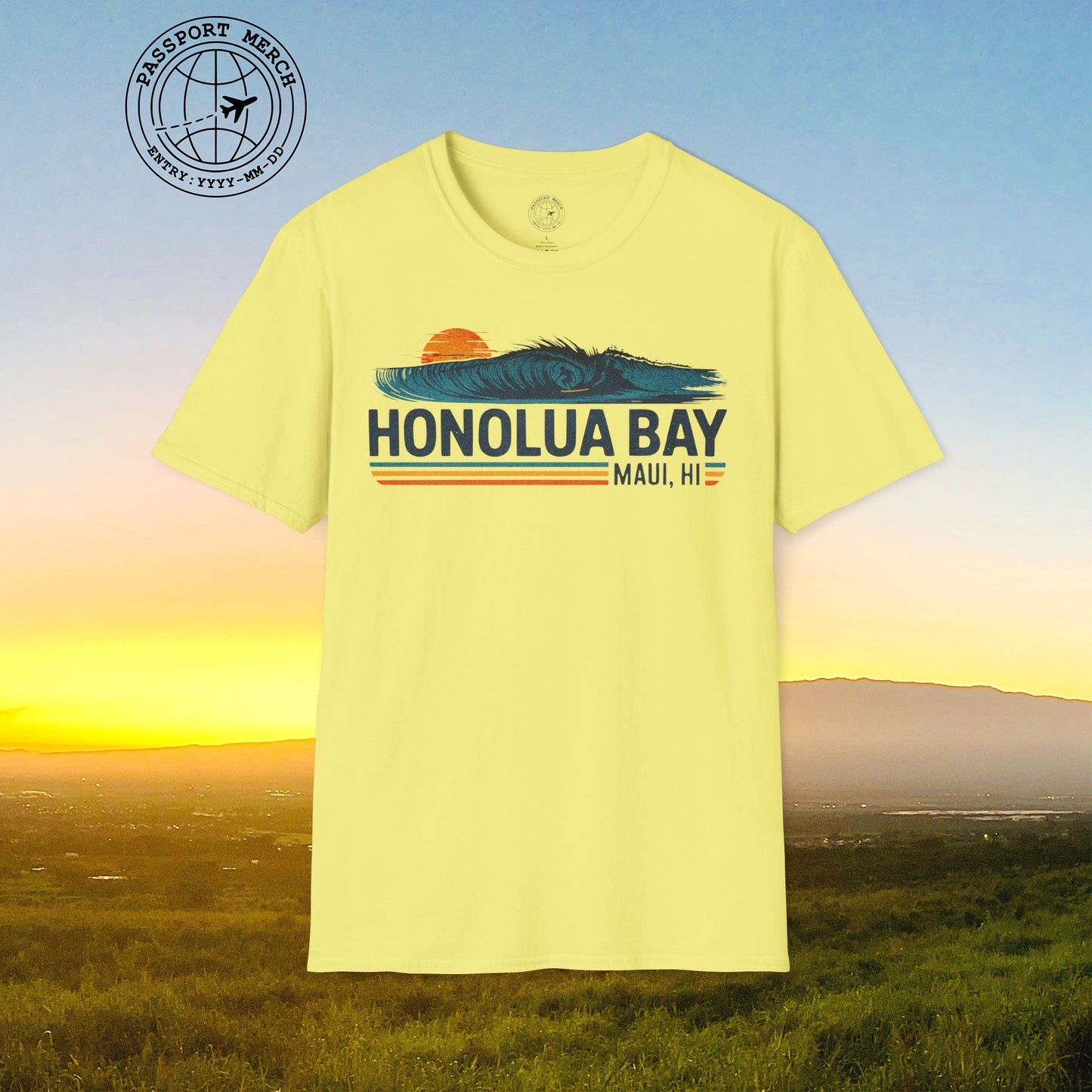 Honolua Bay, Maui, Hawaii - Vibrant Surf Retro T-Shirt