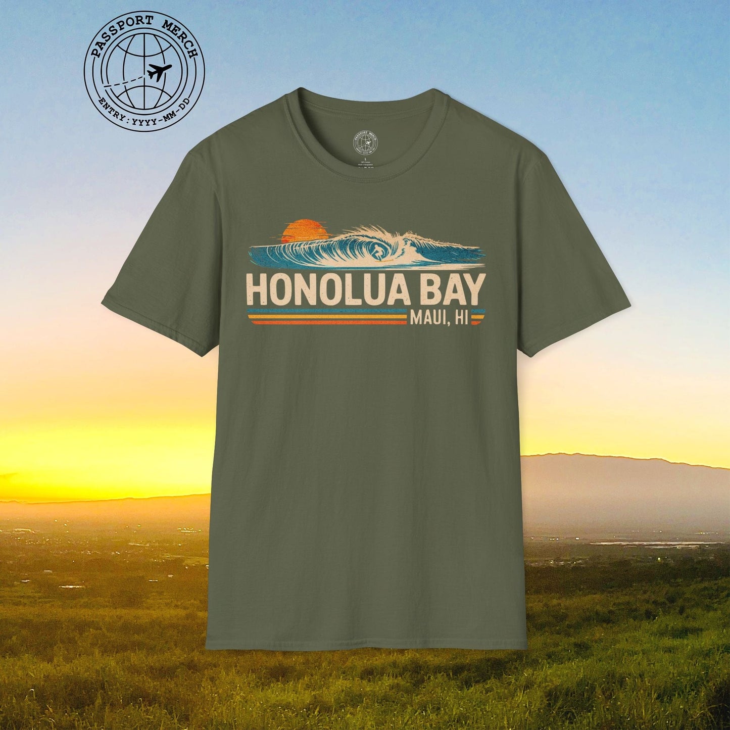 Honolua Bay, Maui, Hawaii - Vibrant Surf Retro T-Shirt