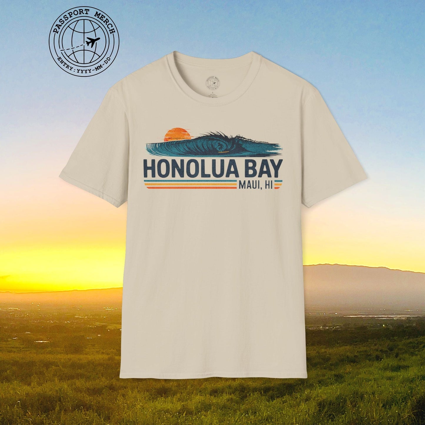 Honolua Bay, Maui, Hawaii - Vibrant Surf Retro T-Shirt