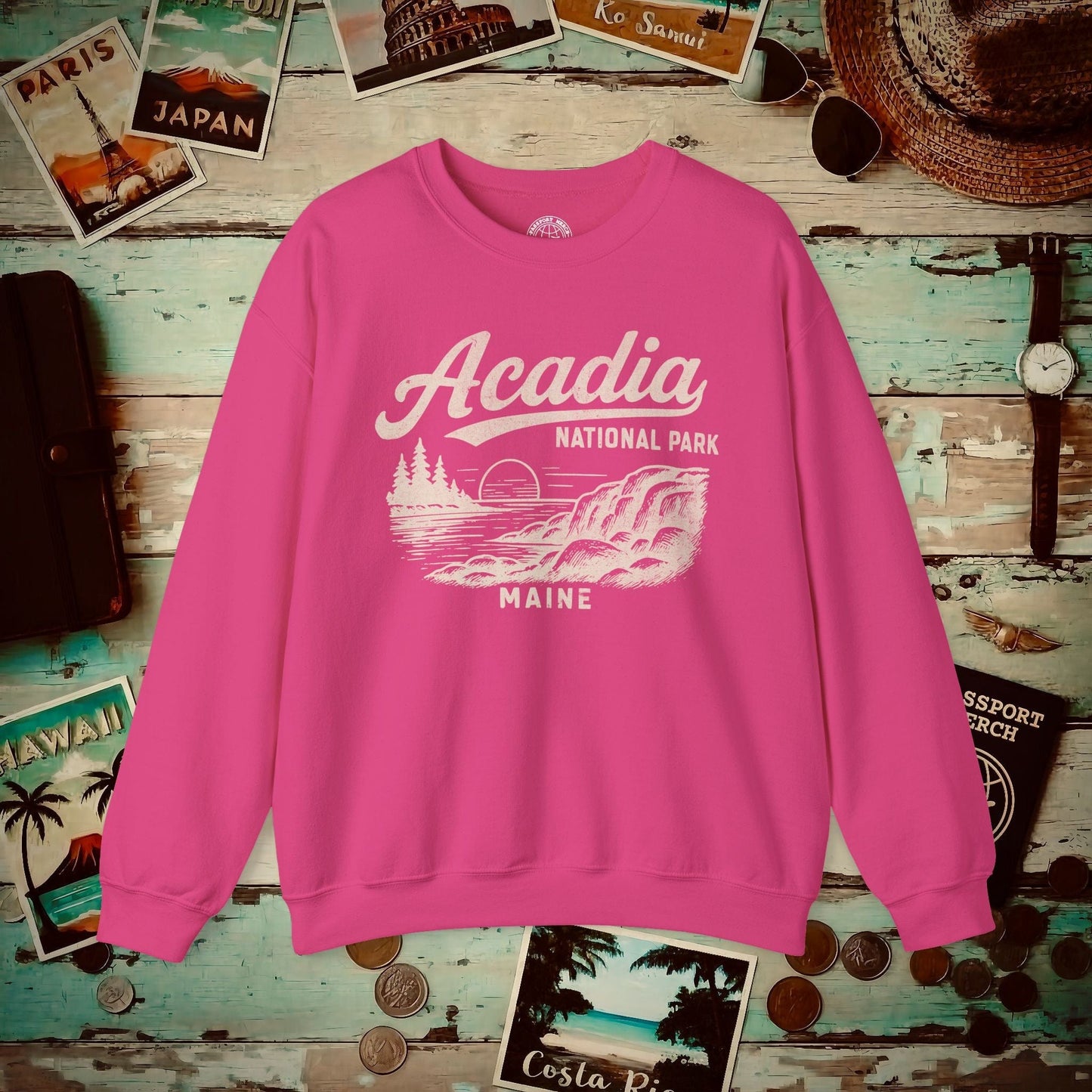 Acadia National Park Vintage Monochrome, Maine Crewneck Heliconia / S