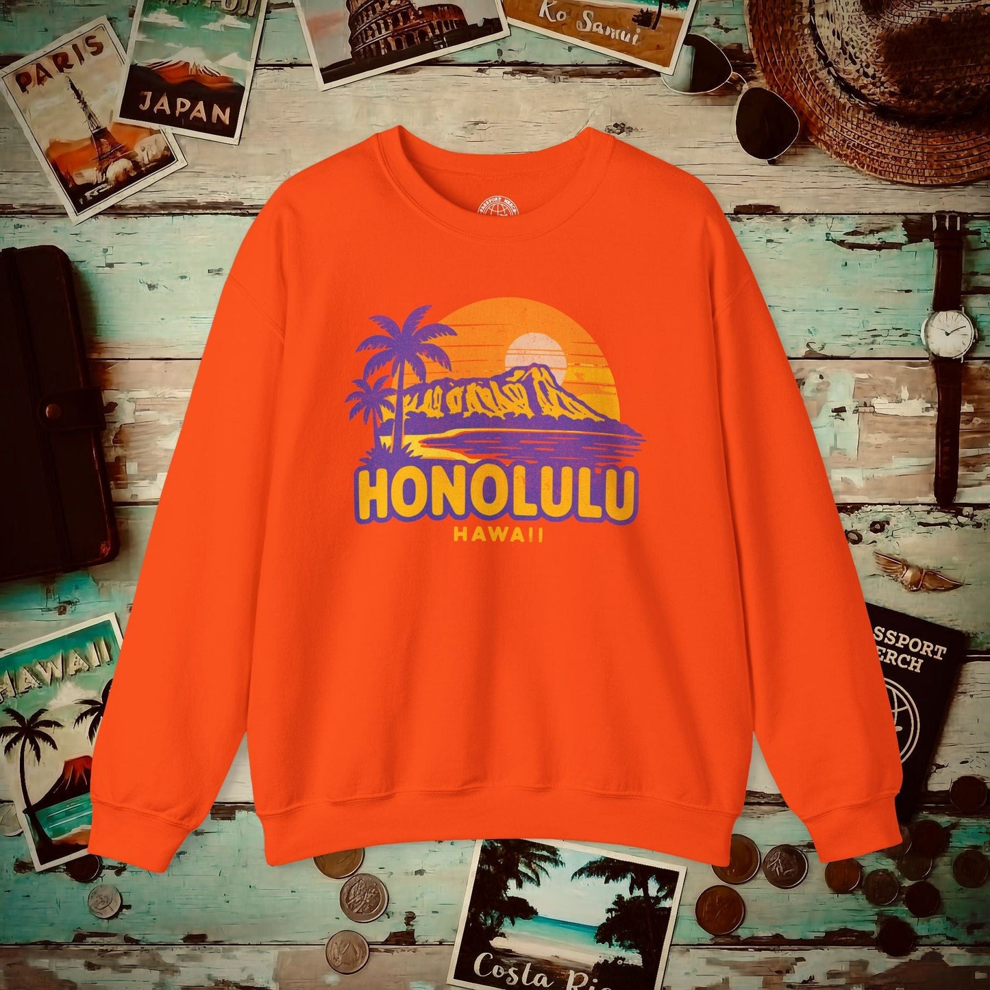 Honolulu, Oahu, Hawaii - 80's Vintage Crewneck Orange / S