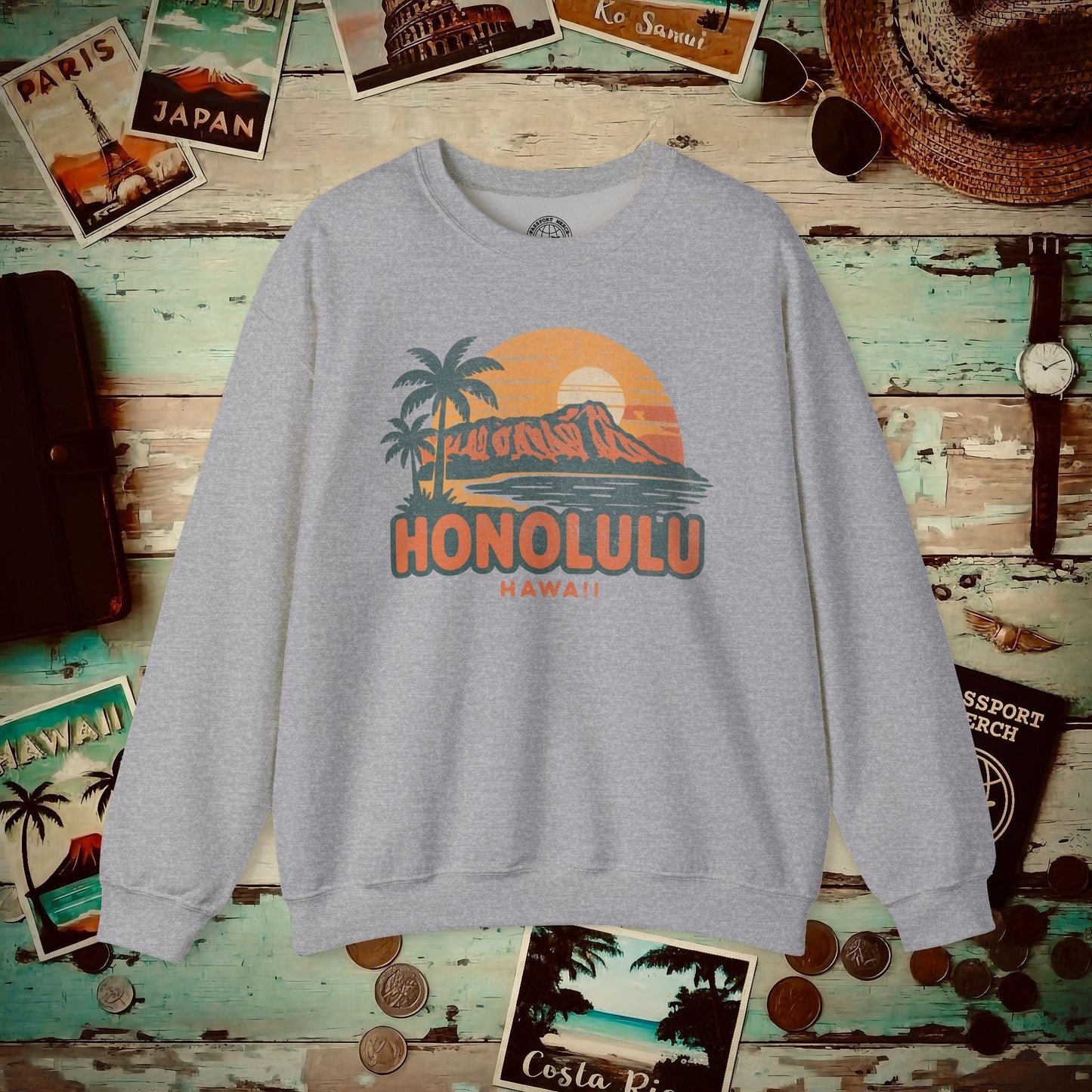 Honolulu, Oahu, Hawaii - 80's Vintage Crewneck Sport Grey / S
