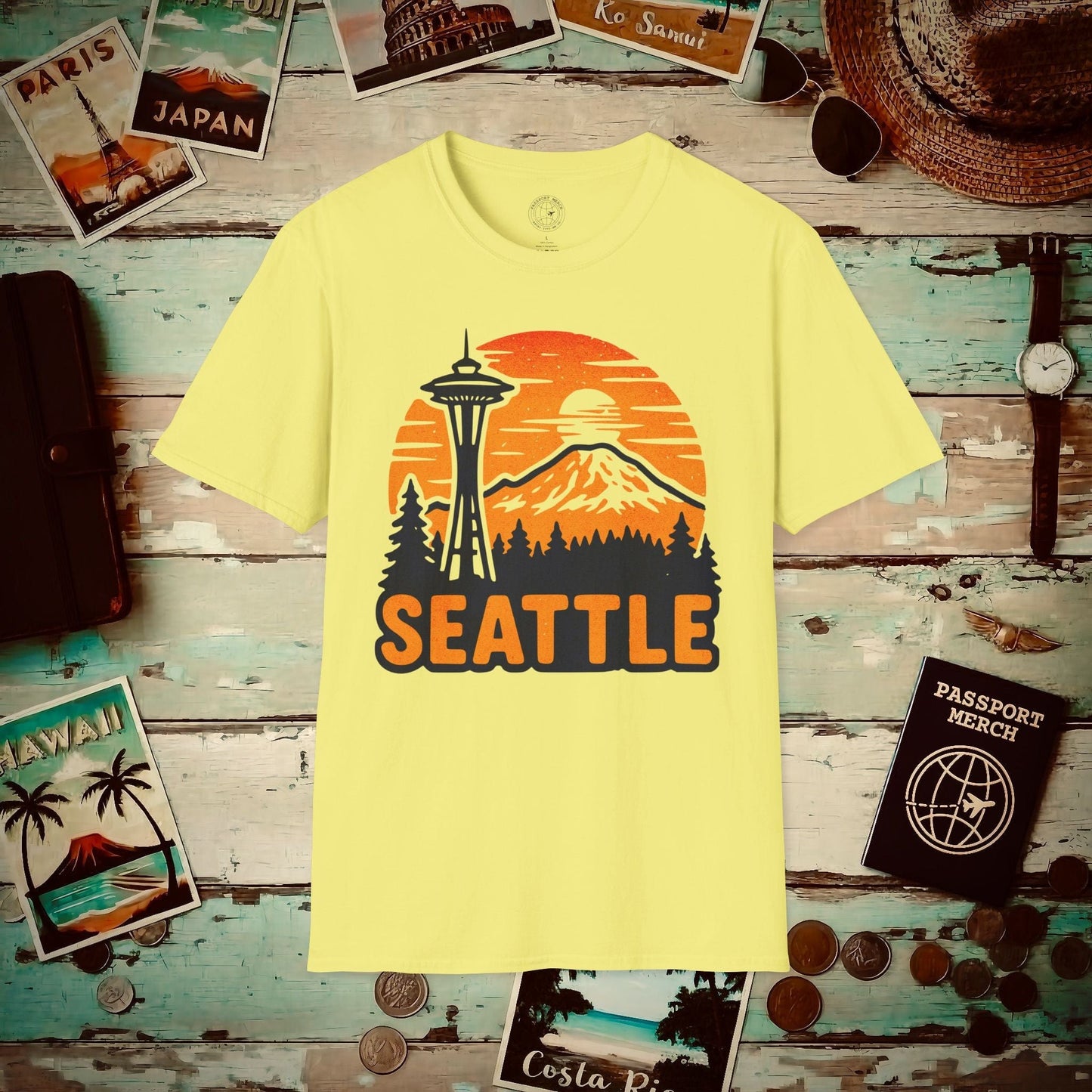 Seattle, Washington - 80's Vintage T-Shirt Cornsilk / S
