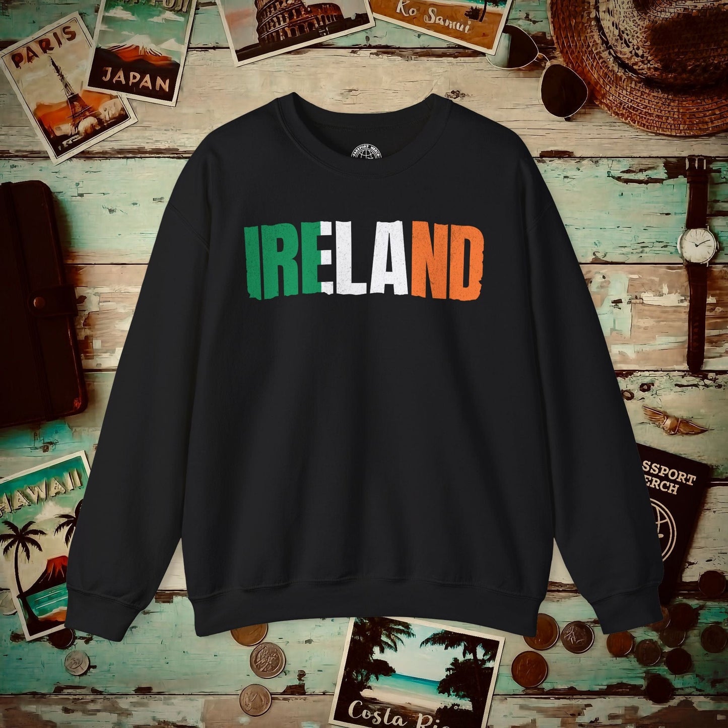 Vintage Ireland Patriotism Letter Flag Crewneck Black / S