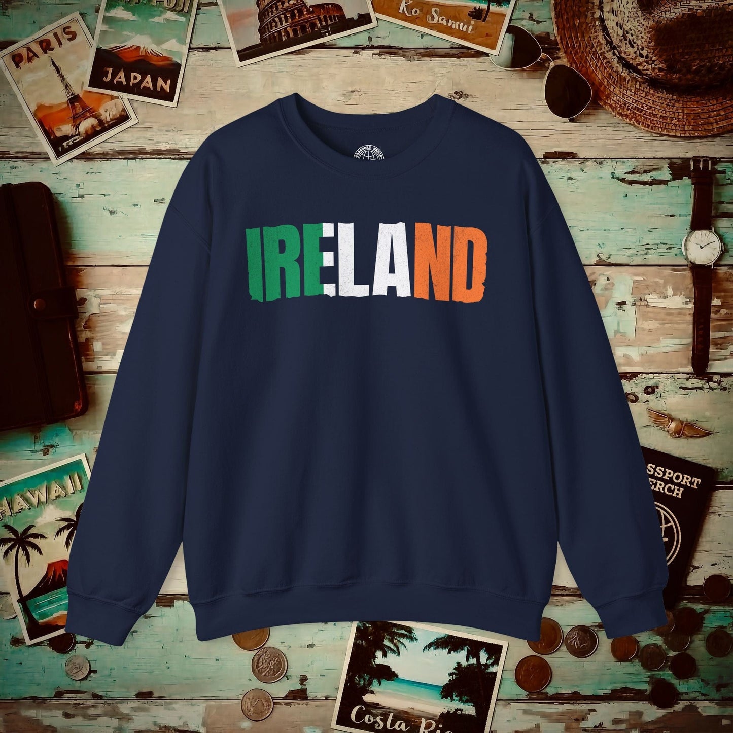 Vintage Ireland Patriotism Letter Flag Crewneck Navy / S