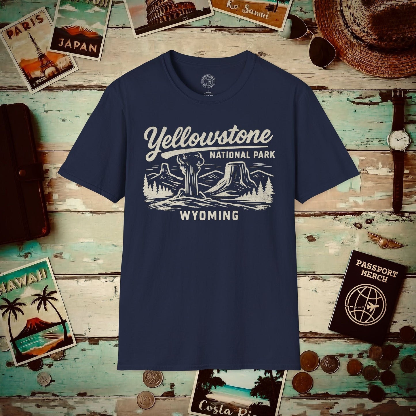 Yellowstone National Park Vintage Monochrome, Wyoming T-Shirt Navy / S
