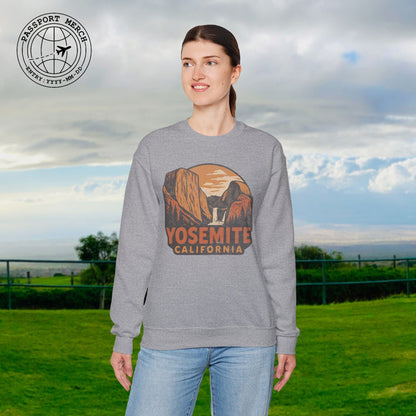 Yosemite, California - 80's Vintage Crewneck