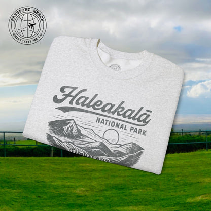 Haleakala National Park Vintage Monochrome, Hawaii Crewneck