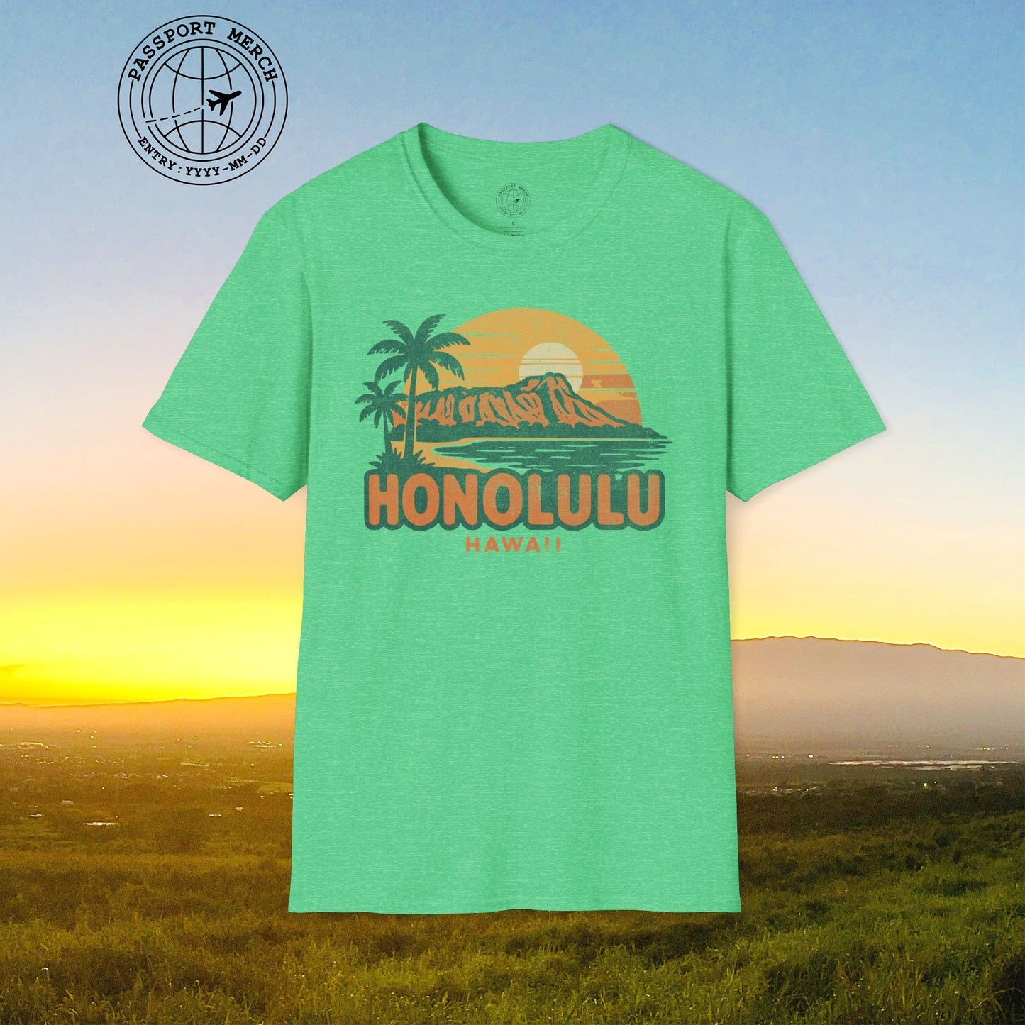 Honolulu, Oahu, Hawaii - 80's Vintage T-Shirt