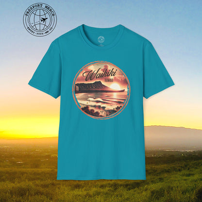 Vintage Nostalgia, Waikiki, Hawaii T-Shirt
