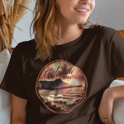 Vintage Nostalgia, Waikiki, Hawaii T-Shirt