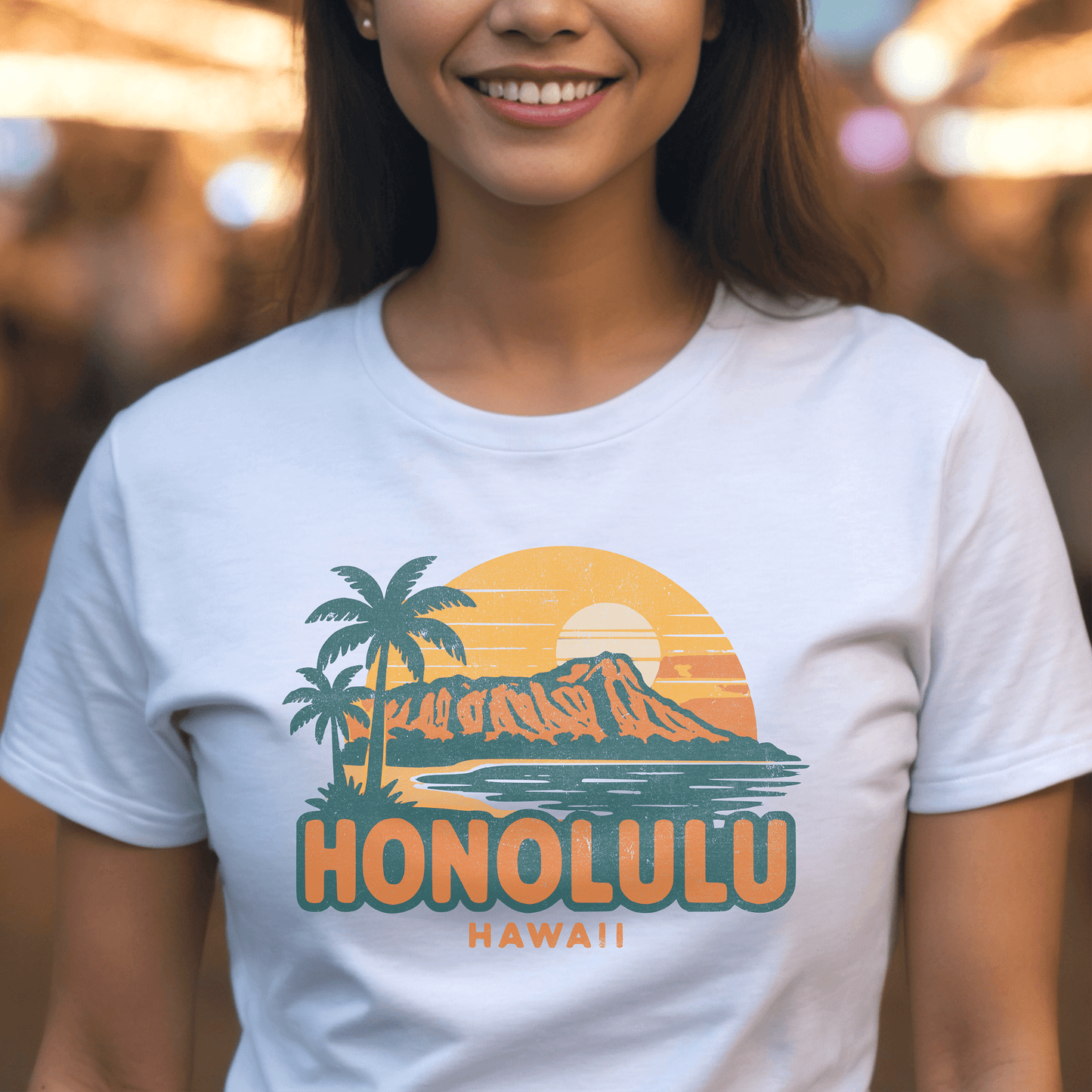Honolulu, Oahu, Hawaii - 80's Vintage T-Shirt