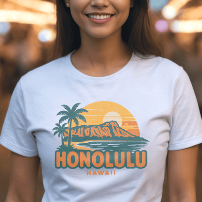 Honolulu, Oahu, Hawaii - 80's Vintage T-Shirt