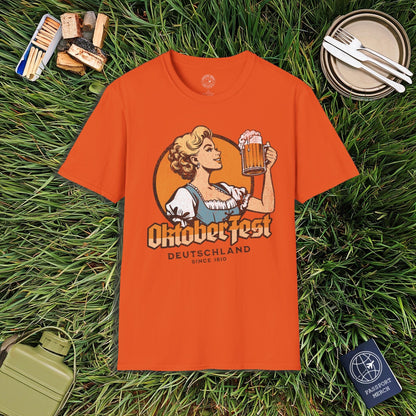 Vintage Oktoberfest Beer Maiden, Germany T-Shirt