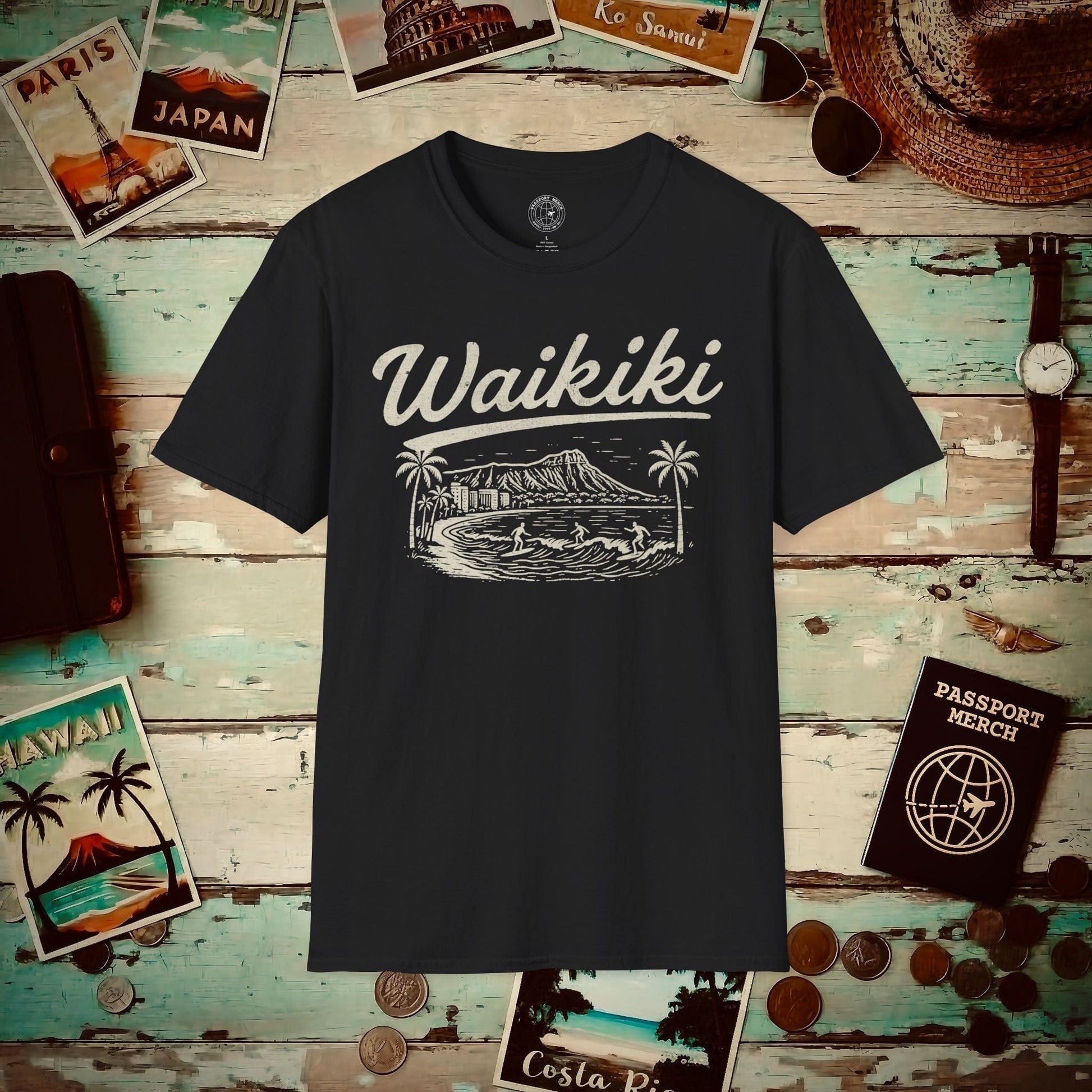 (4XL/5XL Special Order) Monochrome Dreams of Waikiki, Hawaii T-Shirt Black / 4XL