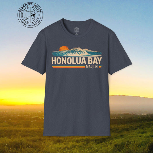 Honolua Bay, Maui, Hawaii - Vibrant Surf Retro T-Shirt