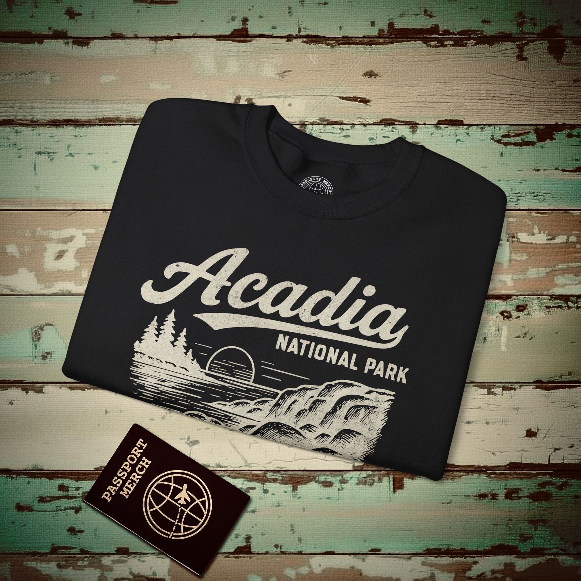 Acadia National Park Vintage Monochrome, Maine Crewneck Black / S