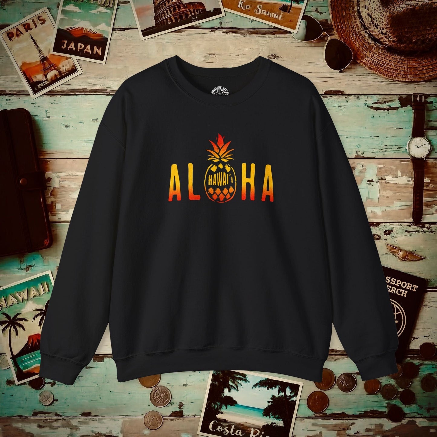 Aloha Pineapple Fire, Hawaii Crewneck Black / S