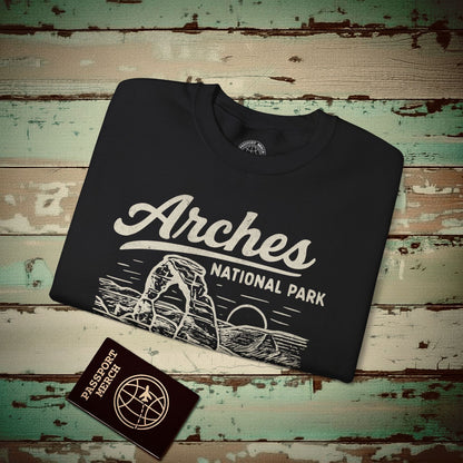Arches National Park Vintage Monochrome, Utah Crewneck Black / S