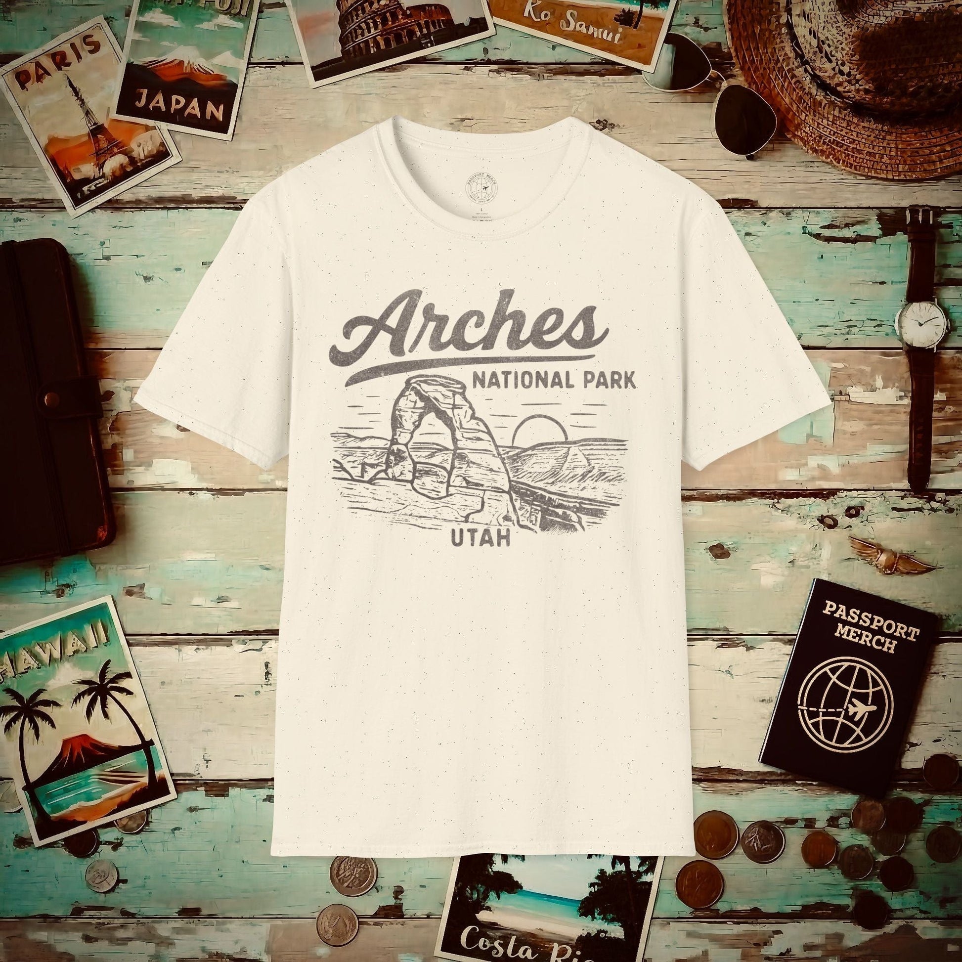 Arches National Park Vintage Monochrome, Utah T-Shirt Natural / S