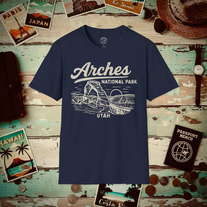 Arches National Park Vintage Monochrome, Utah T-Shirt Navy / S