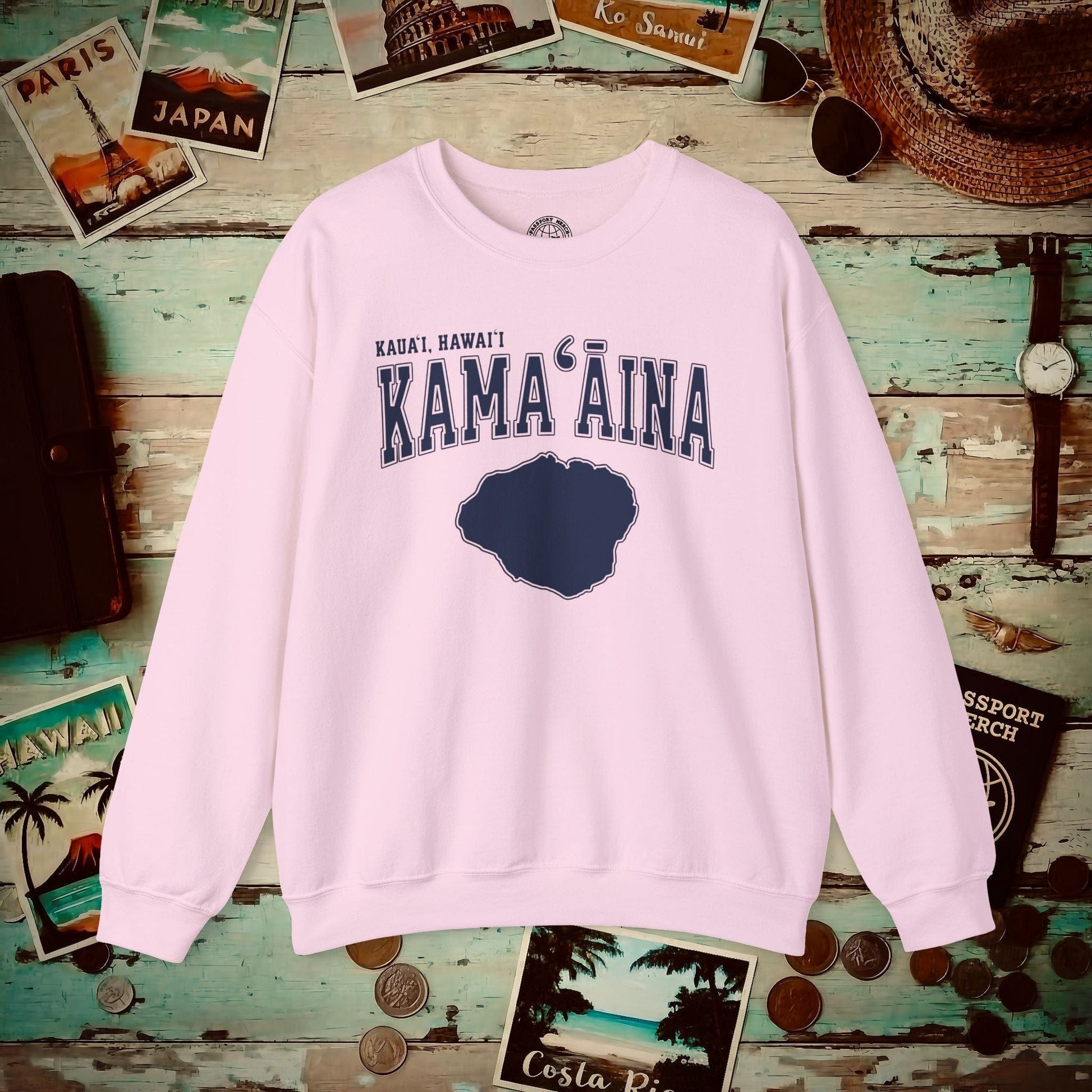 Classic University (Kamaaina Edition), Kauai, Hawaii Crewneck Light Pink / S