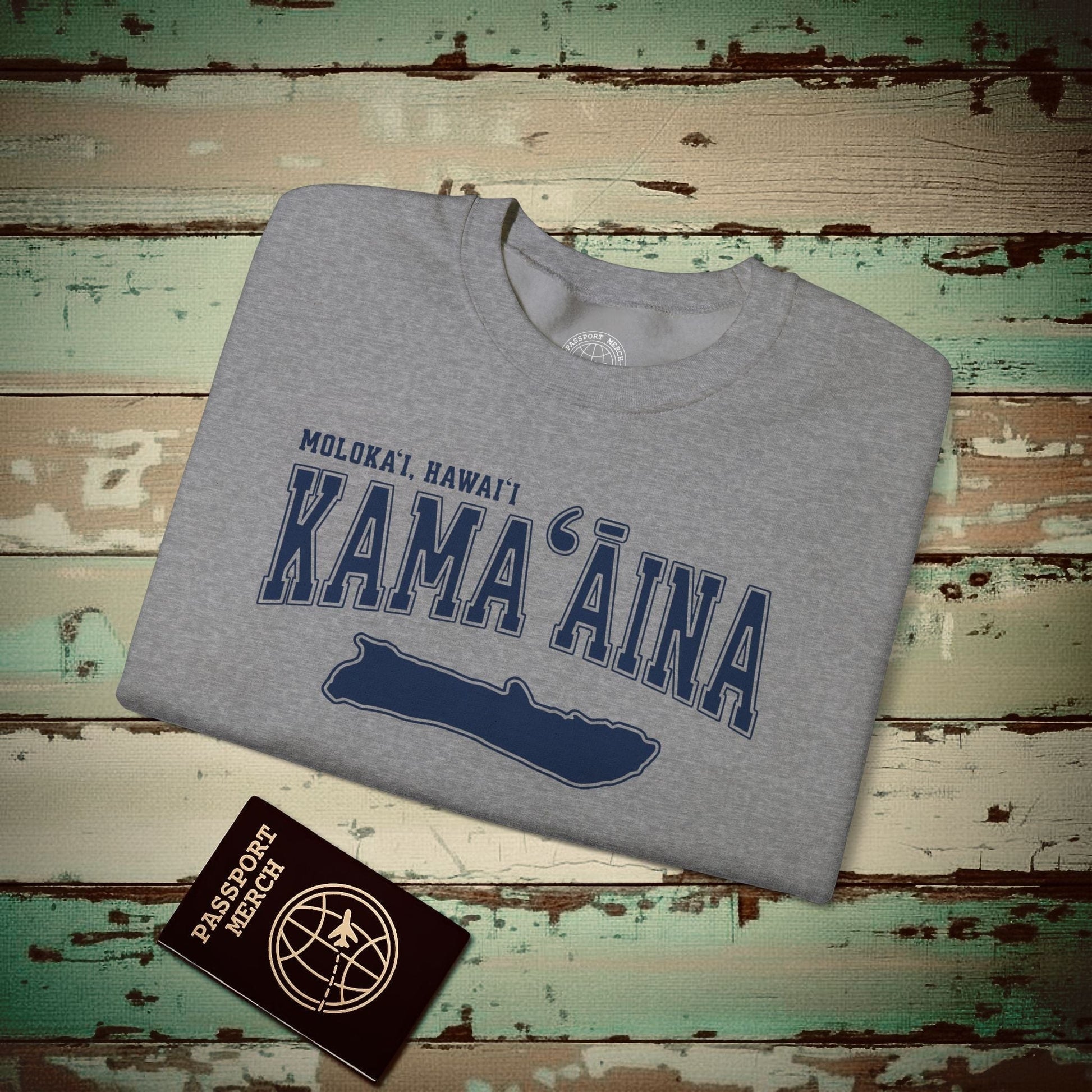 Classic University (Kamaaina Edition), Molokai, Hawaii Crewneck Graphite Heather / S