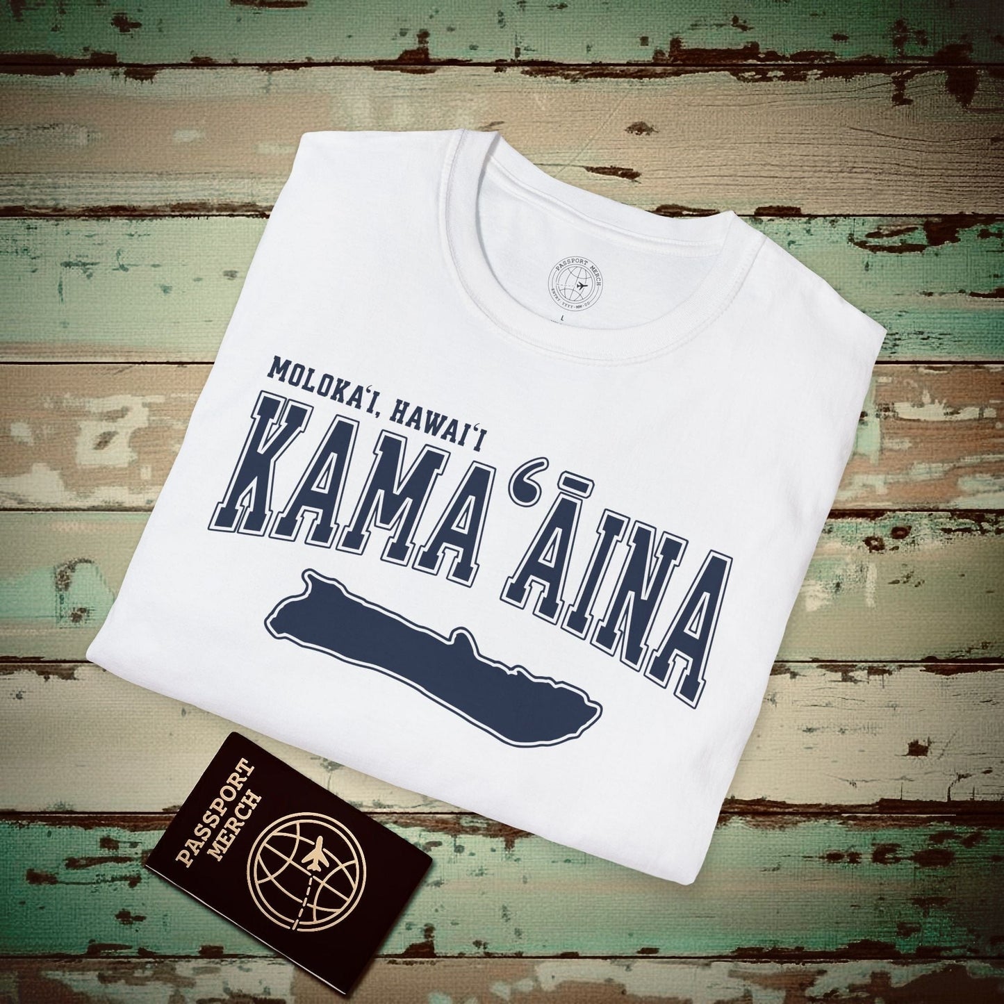 Classic University (Kamaaina Edition), Molokai, Hawaii T-Shirt White / S
