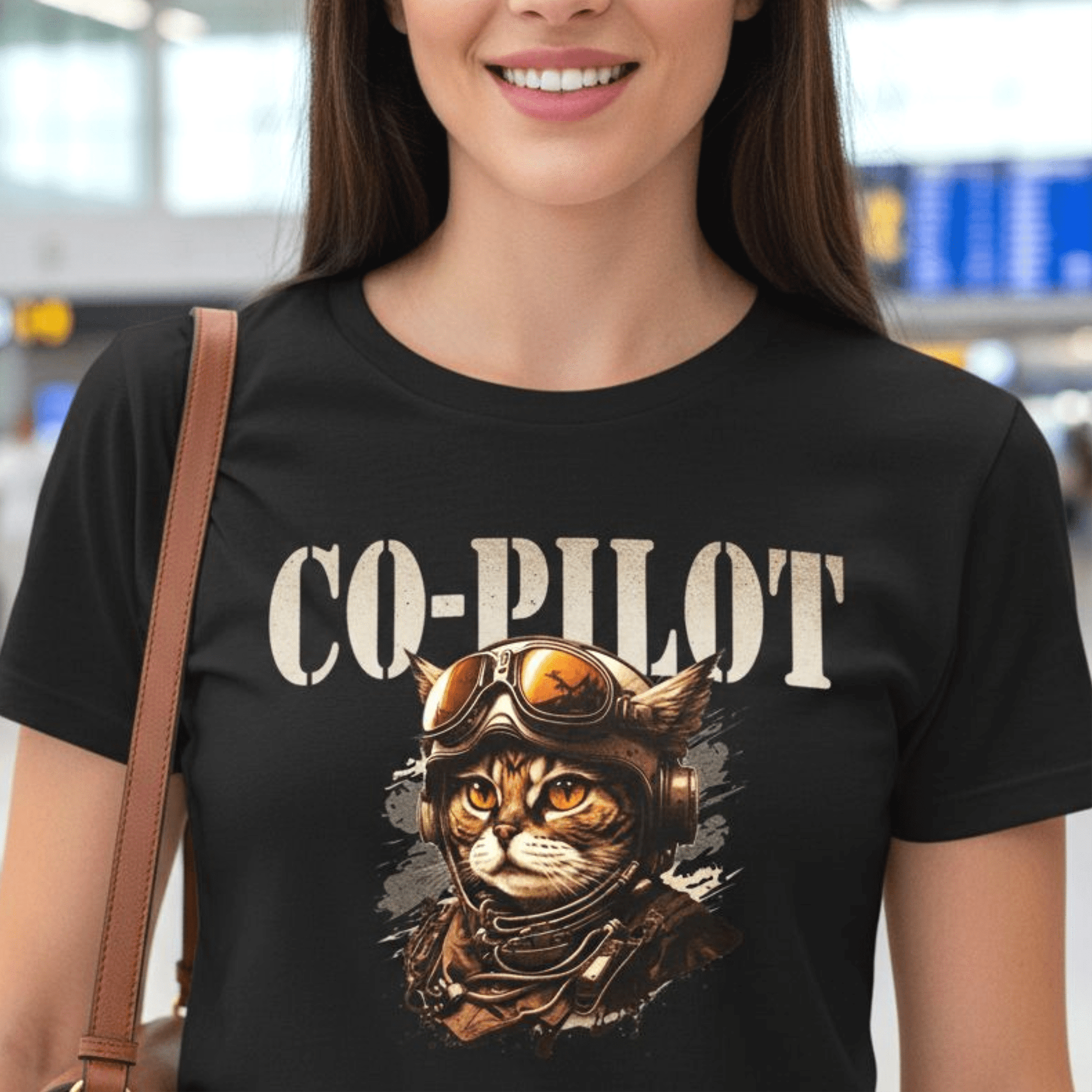 Co-Pilot Aviator Cat, Womens Fit T-Shirt Black / S