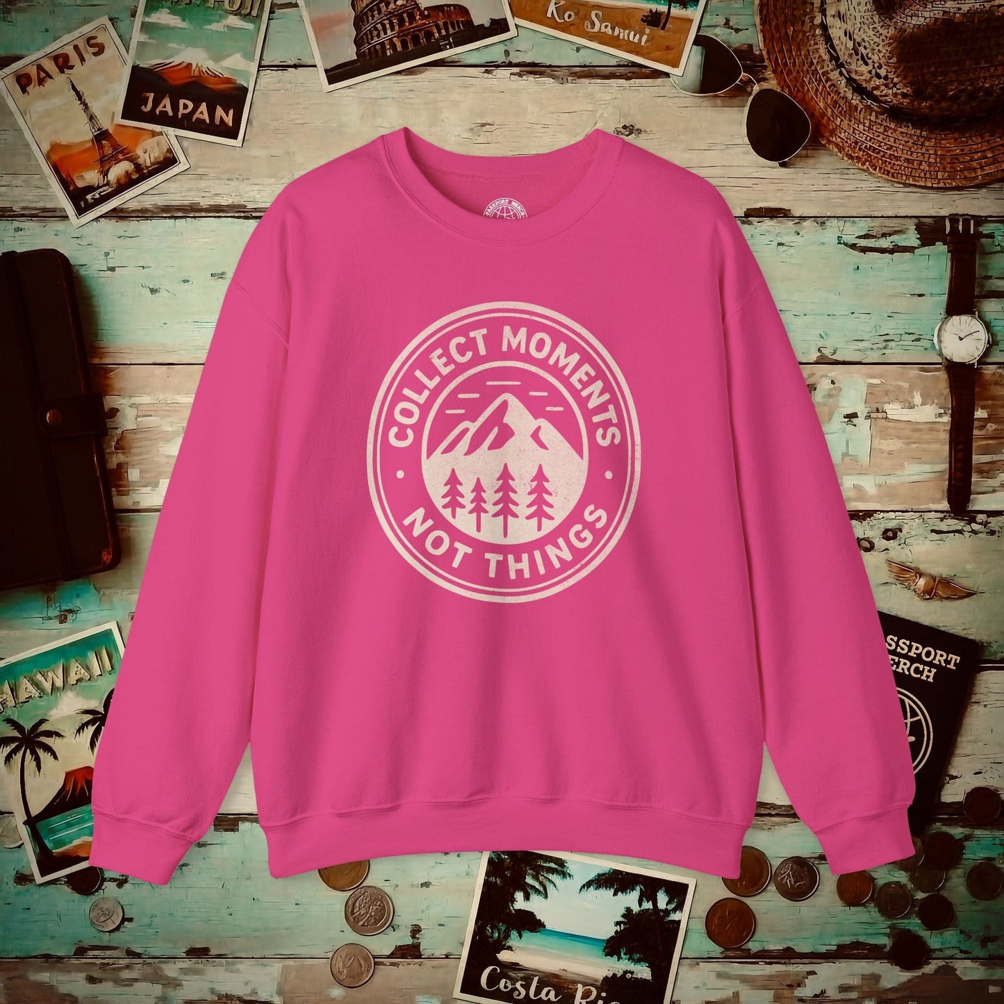 Collect Moments Not Things Vintage Crewneck Heliconia / S