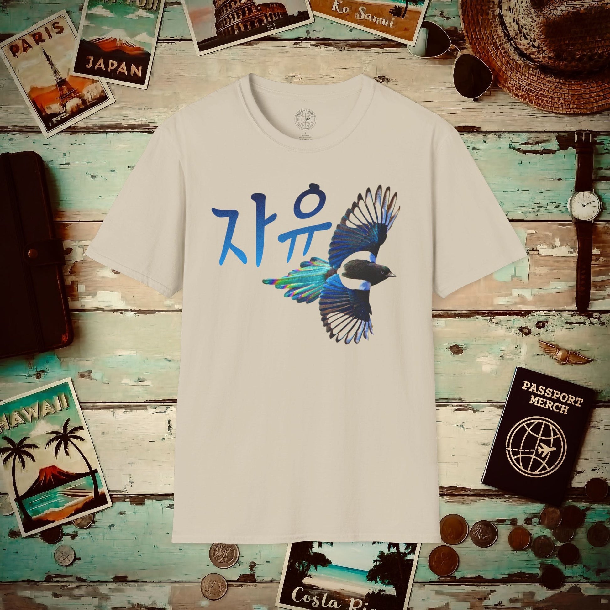 Freedom (Jayu) Magpie, Korea T-Shirt Sand / S