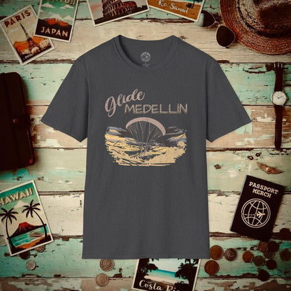 Glide Medellín, Columbia T-Shirt Dark Heather / S