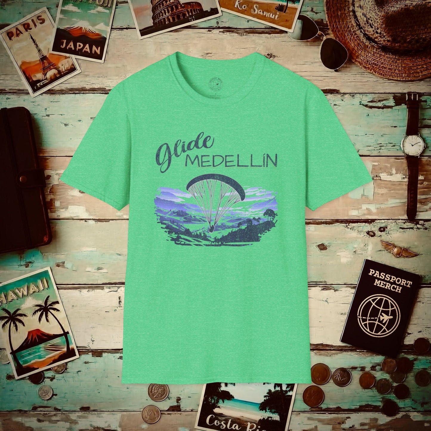 Glide Medellín, Columbia T-Shirt Heather Irish Green / S
