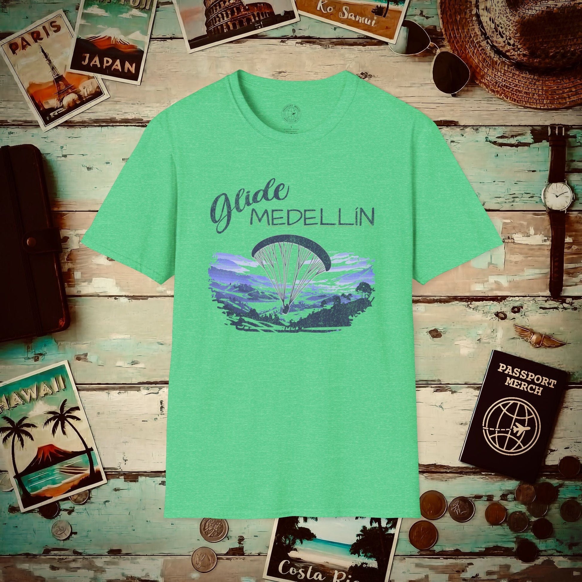 Glide Medellín, Columbia T-Shirt Heather Irish Green / S