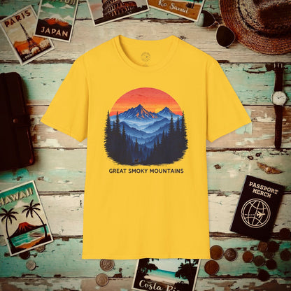 Great Smoky Mountains, Tennessee T-Shirt Daisy / S
