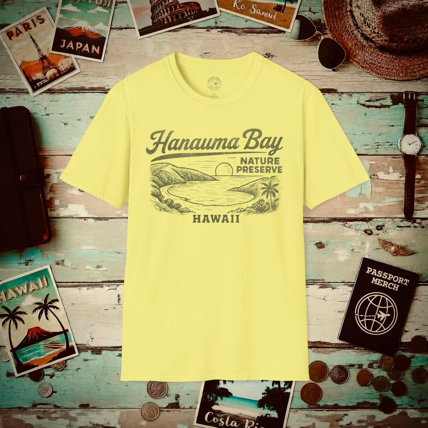 Hanauma Bay Vintage Monochrome, Hawaii T-Shirt Cornsilk / S