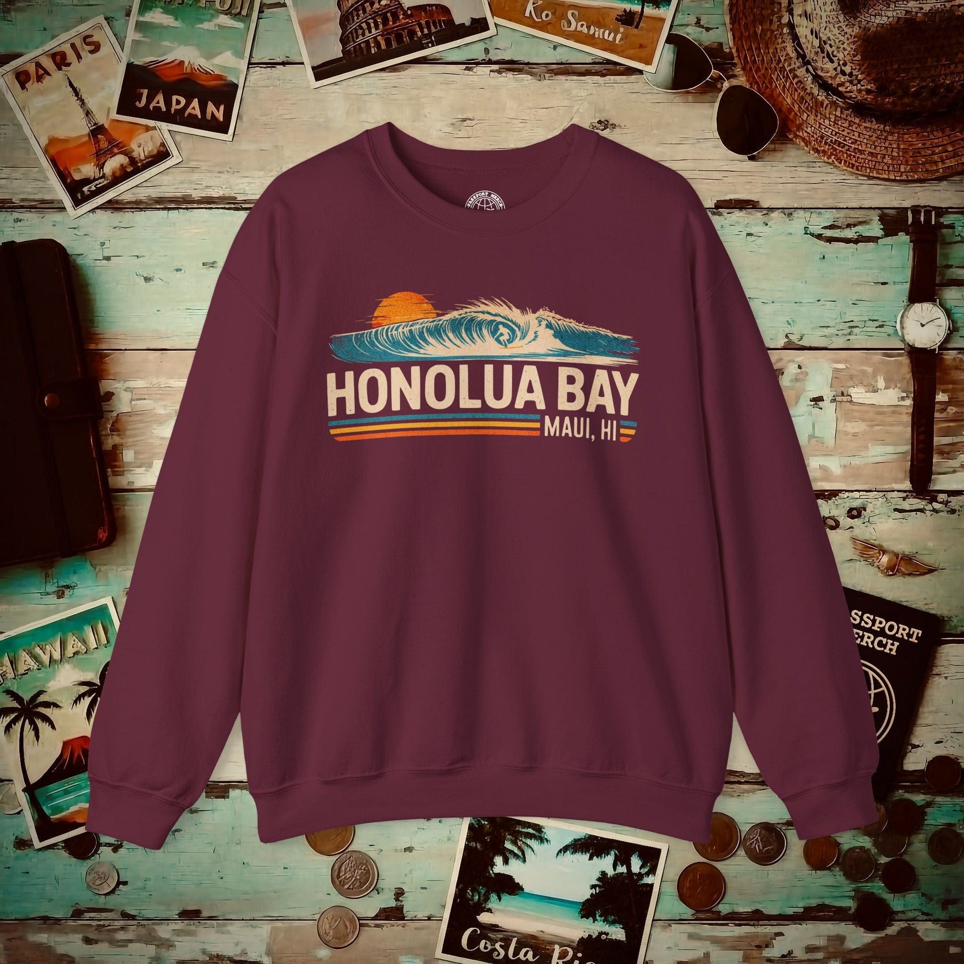Honolua Bay, Maui, Hawaii - Vibrant Surf Retro Crewneck Maroon / S