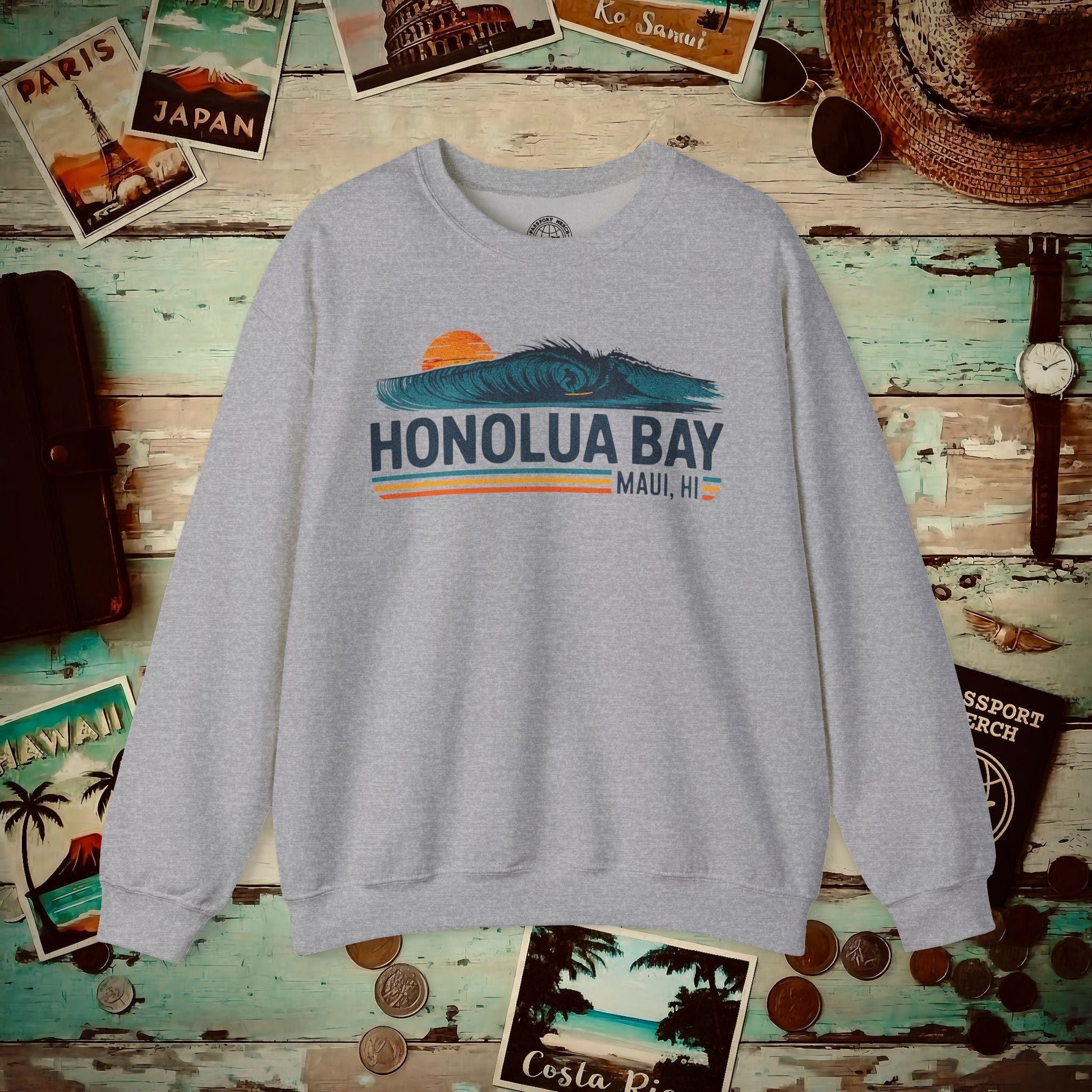 Honolua Bay, Maui, Hawaii - Vibrant Surf Retro Crewneck Sport Grey / S