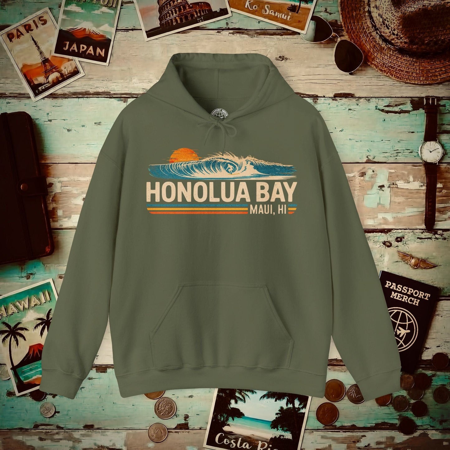 Honolua Bay, Maui, Hawaii - Vibrant Surf Retro Hoodie Military Green / S