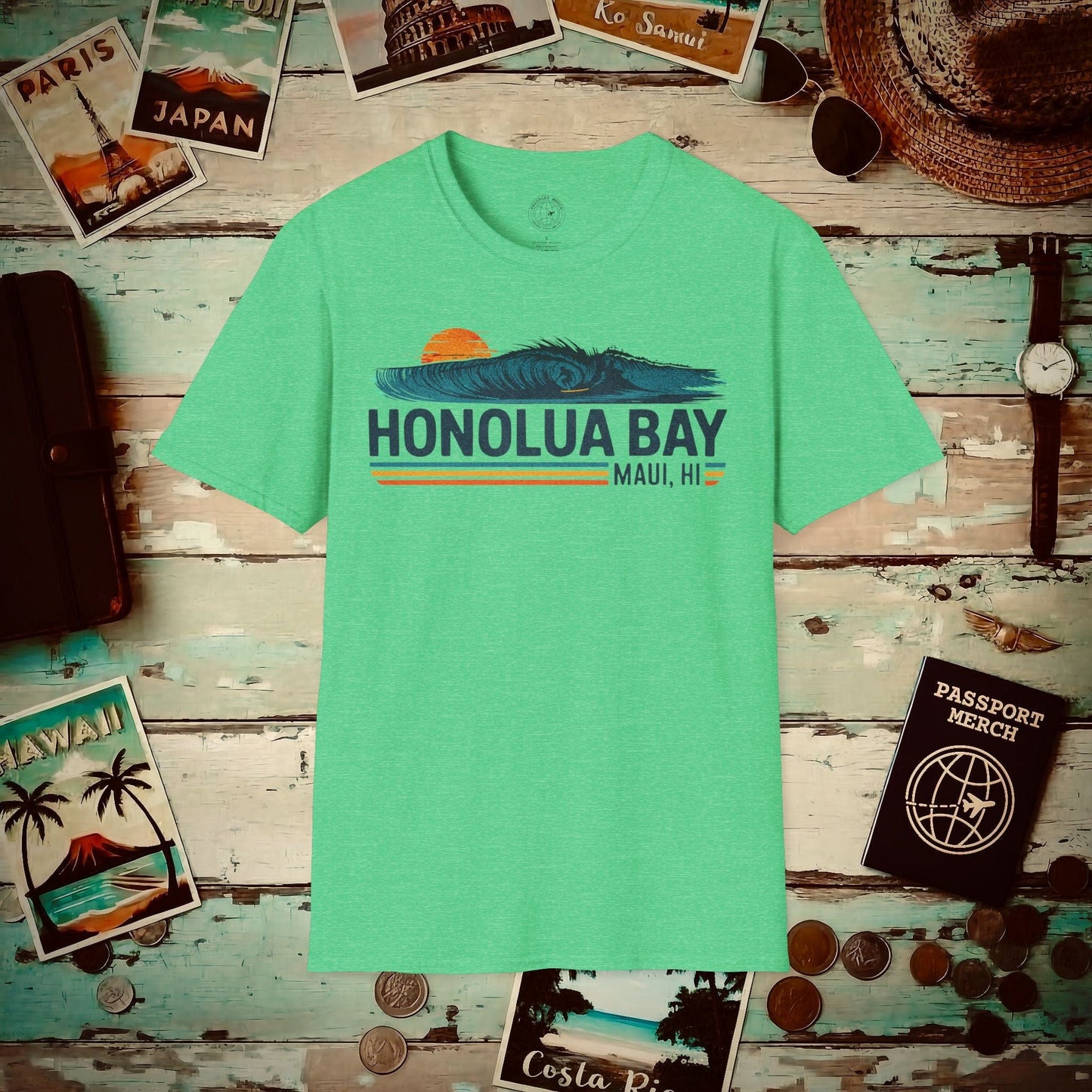 Honolua Bay, Maui, Hawaii - Vibrant Surf Retro T-Shirt Heather Irish Green / S