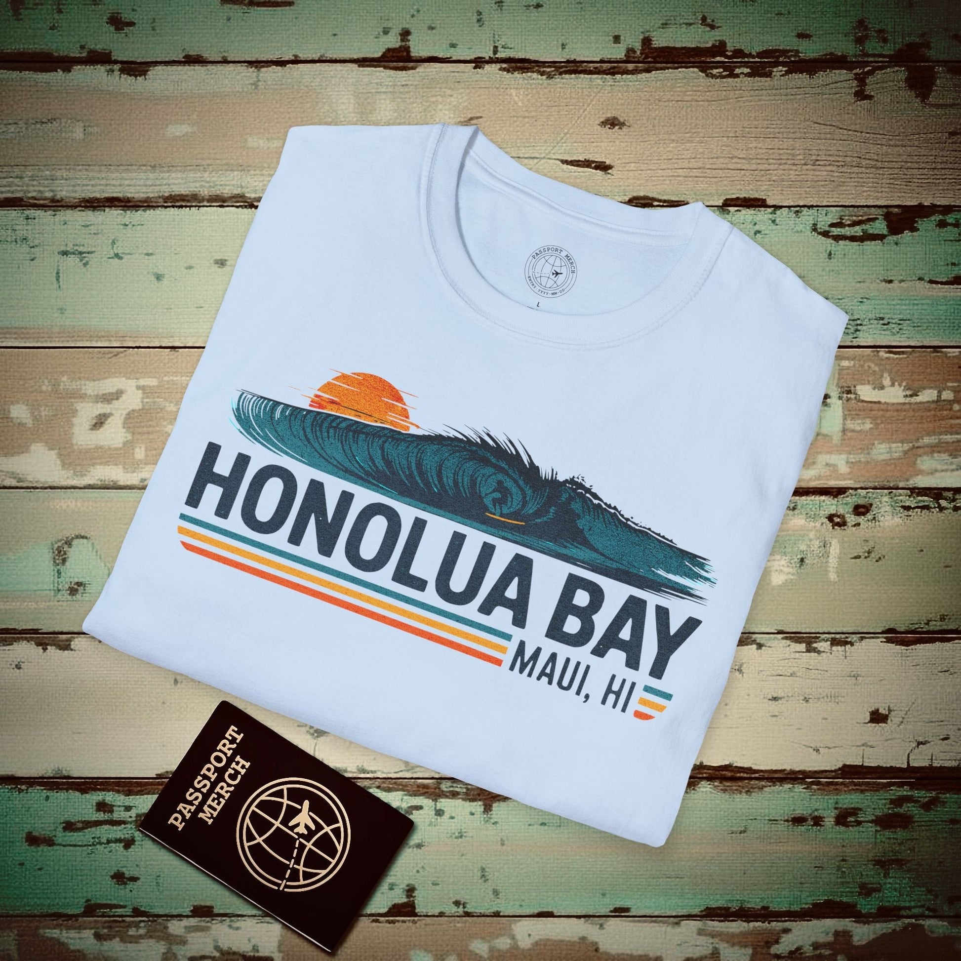 Honolua Bay, Maui, Hawaii - Vibrant Surf Retro T-Shirt Light Blue / S