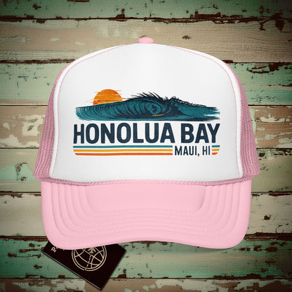 Honolua Bay, Maui, Hawaii - Vibrant Surf Retro Trucker Hat Light Pink/White / One size