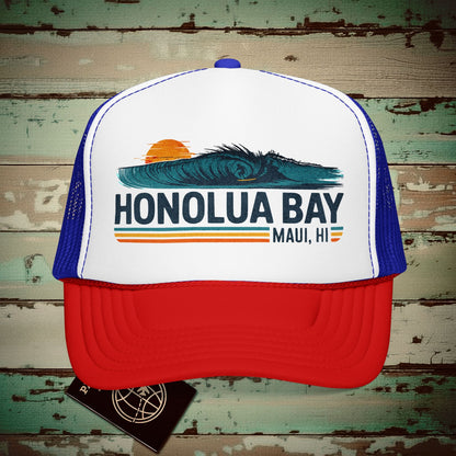 Honolua Bay, Maui, Hawaii - Vibrant Surf Retro Trucker Hat Red / White / Royal / One size