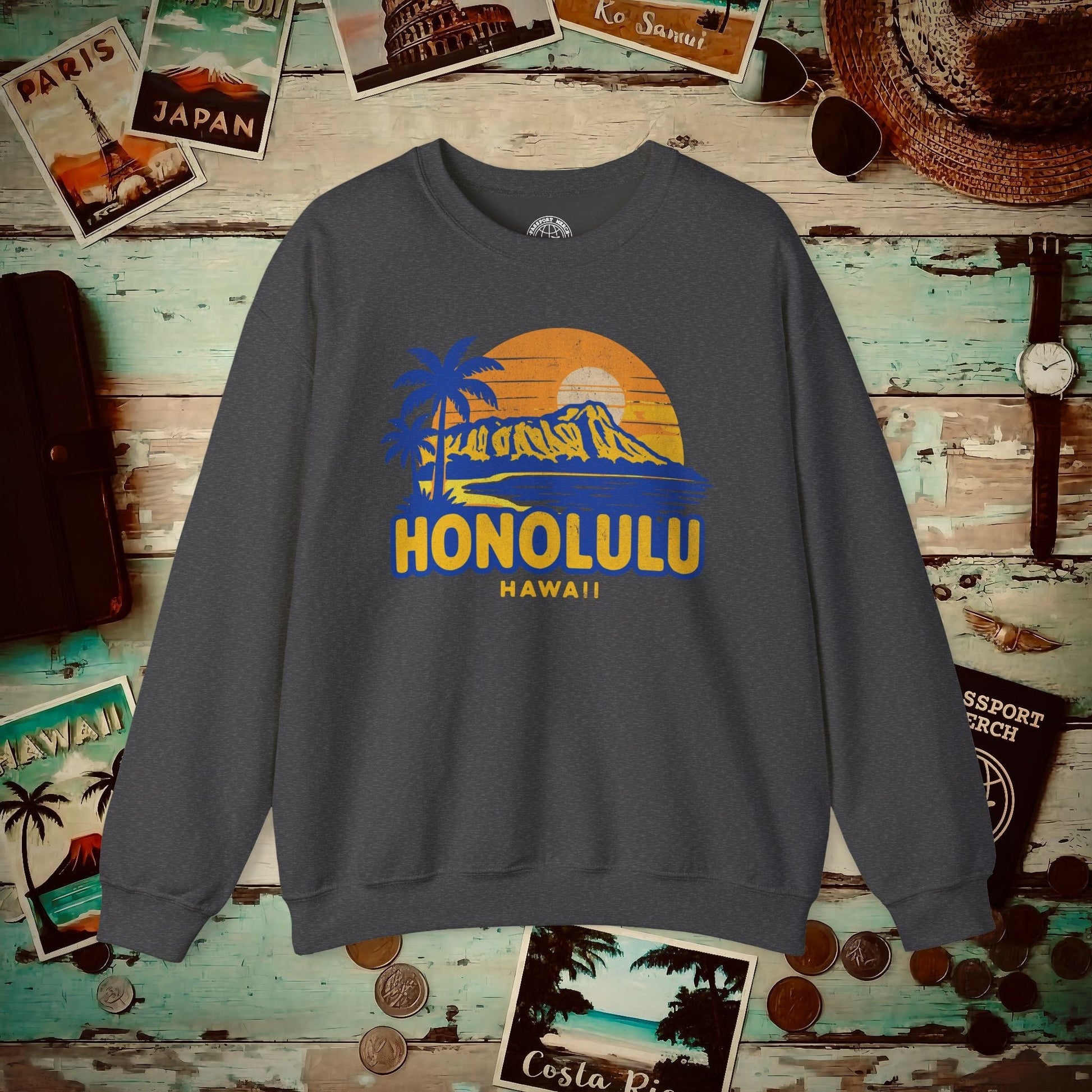 Honolulu, Oahu, Hawaii - 80's Vintage Crewneck Dark Heather / S