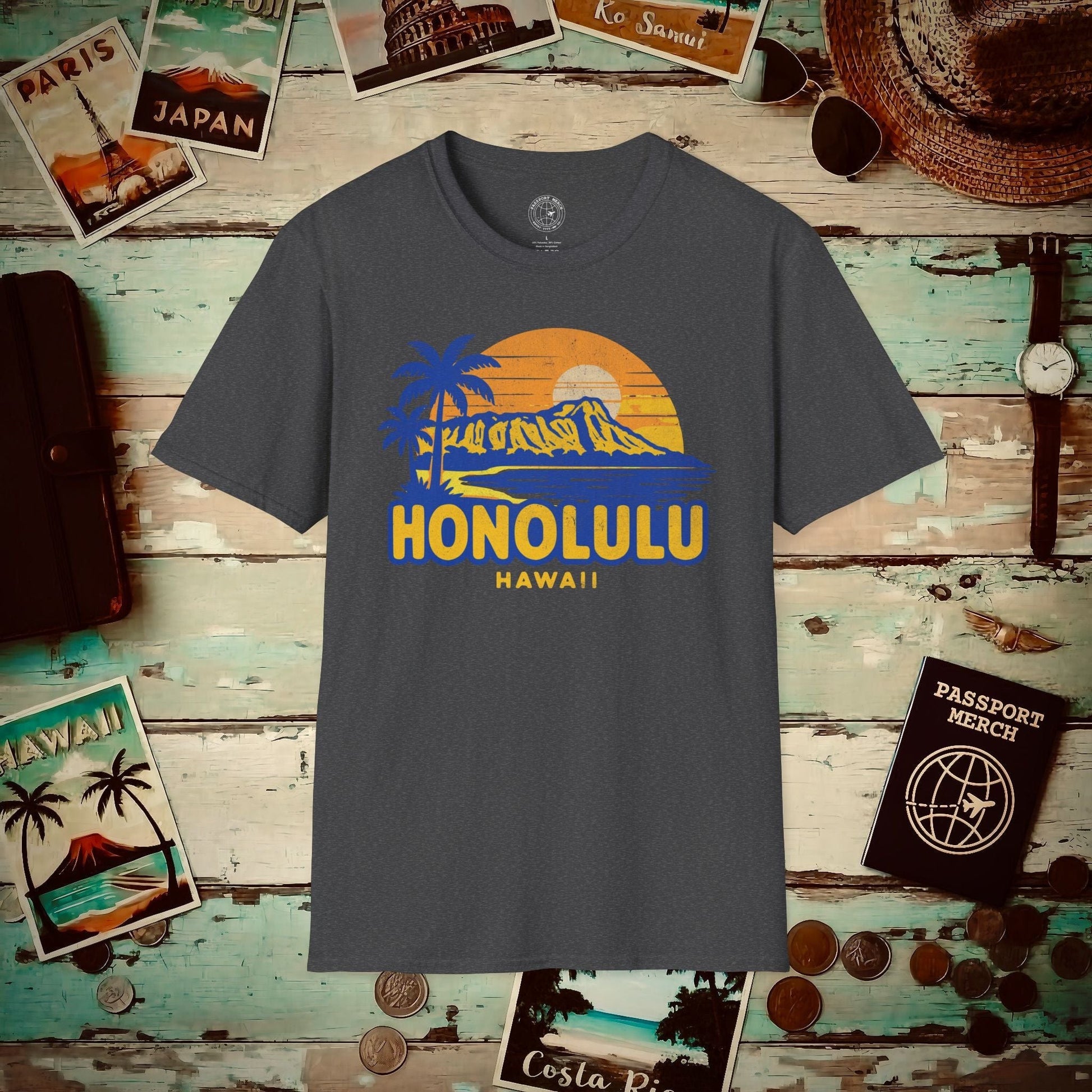Honolulu, Oahu, Hawaii - 80's Vintage T-Shirt Dark Heather / S